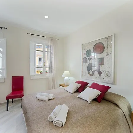 Apartment Center *