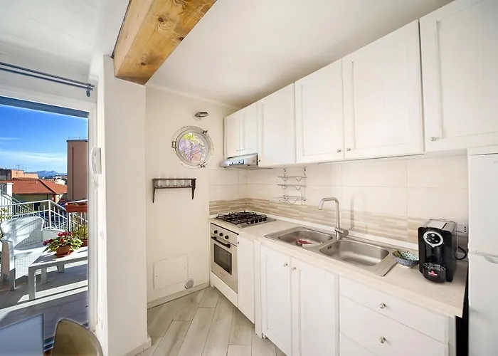 Center * オルビア